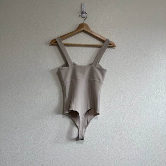 Abercrombie & Fitch Crepe Sweetheart Bodysuit Cream Beige Top Ivory XS - Picture 4 of 6